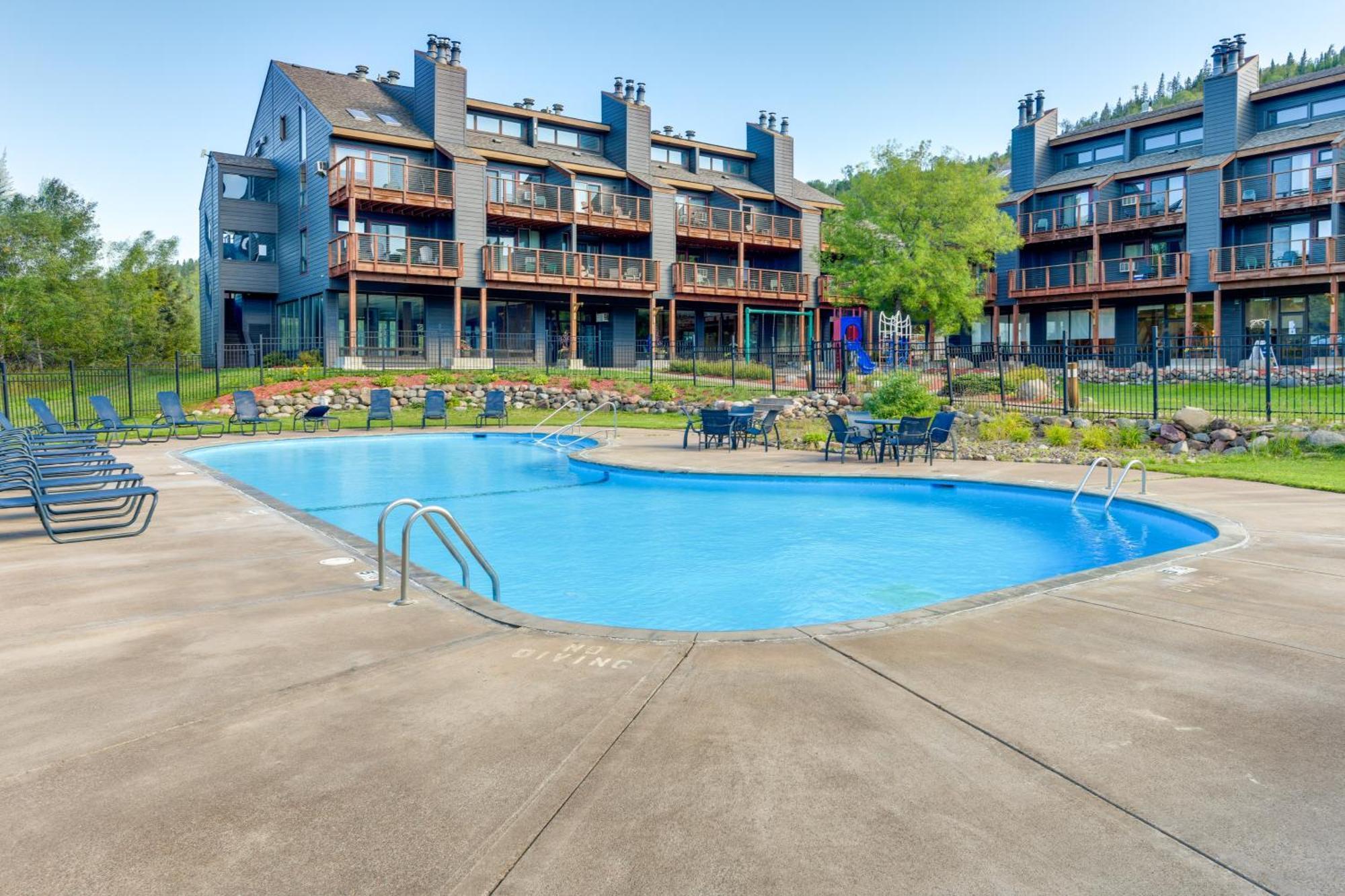 Cozy Alpine Escape Ski-Inandout At Lutsen Mtns Exterior foto