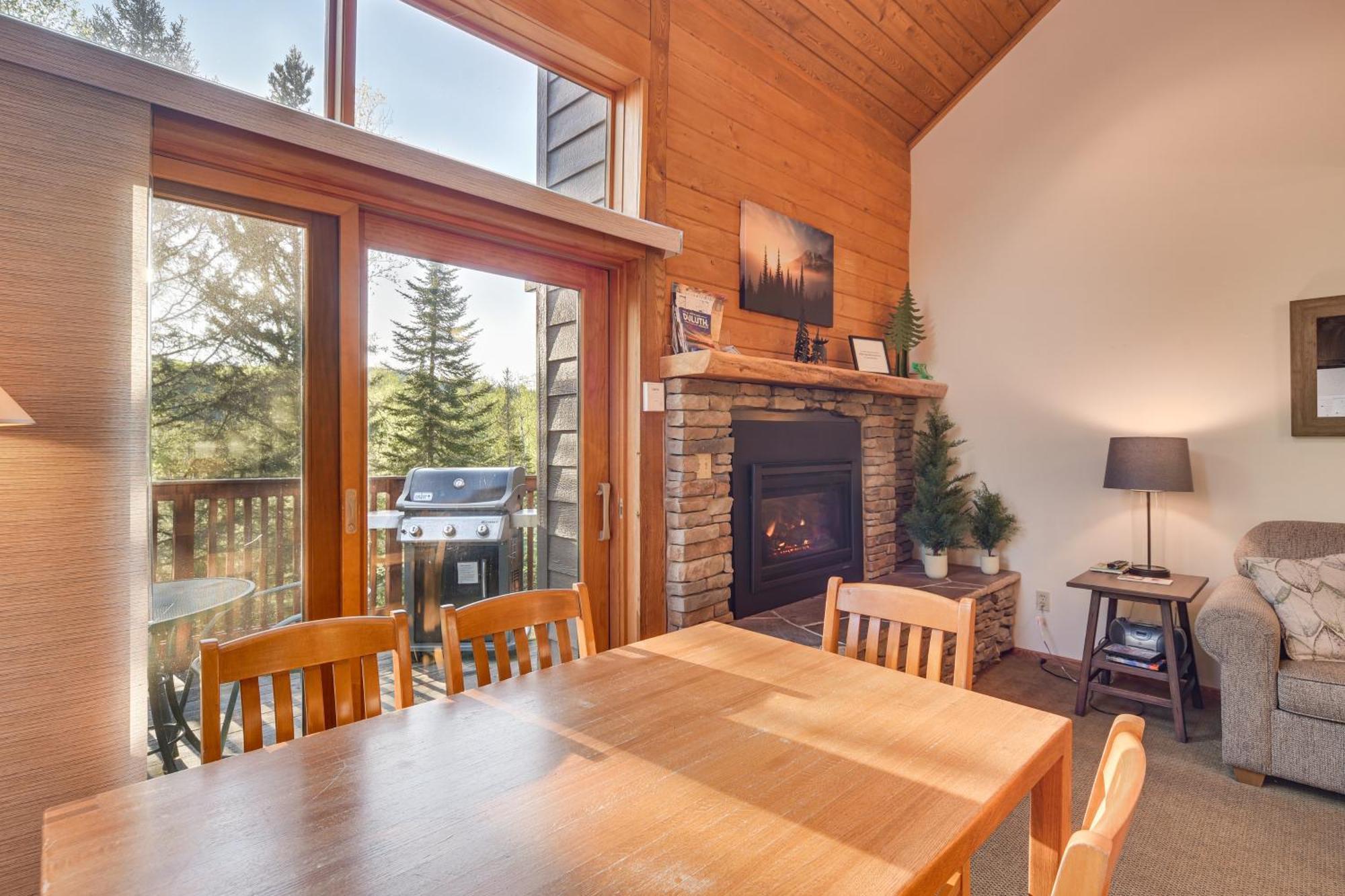 Cozy Alpine Escape Ski-Inandout At Lutsen Mtns Exterior foto